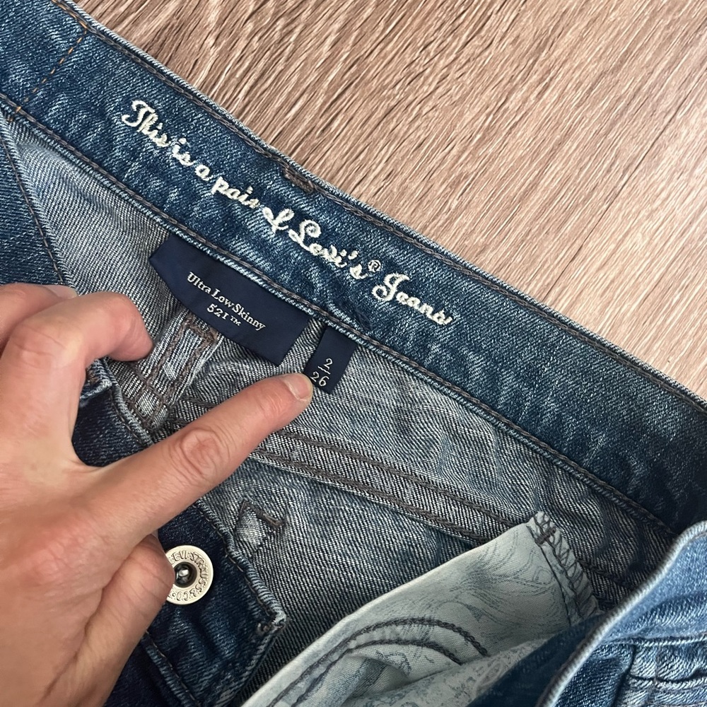 Levi’s ultra low skinny